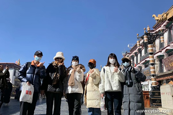 3月到拉薩跟團(tuán)旅游哪個(gè)路線(xiàn)最好